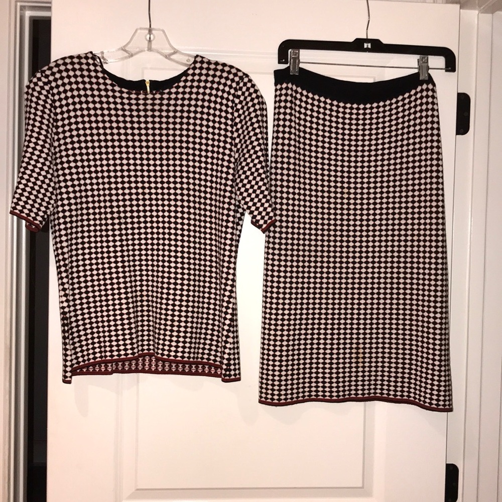 Ann Taylor sweater blouse and skirt S top Is M - Picture 1 of 8